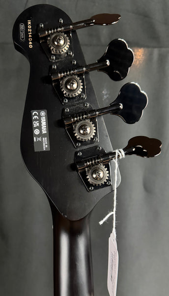 Yamaha BB734A Broad Bass 4-String Bass Guitar Indigo Blue Finish w/ Gig Bag (040)