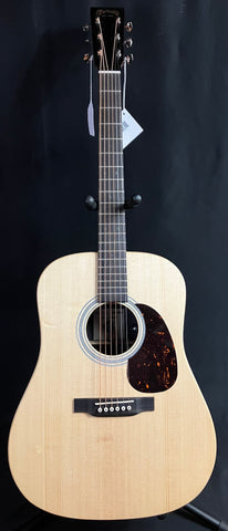 Martin D-X2E Billy Strings Dreadnought Acoustic-Electric Guitar Natural Satin w/ Gig Bag