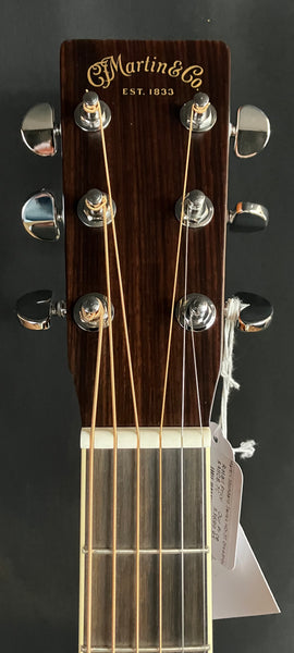 Martin HD-35 (2025) Standard Dreadnought Acoustic Guitar Gloss Natural w/ Case