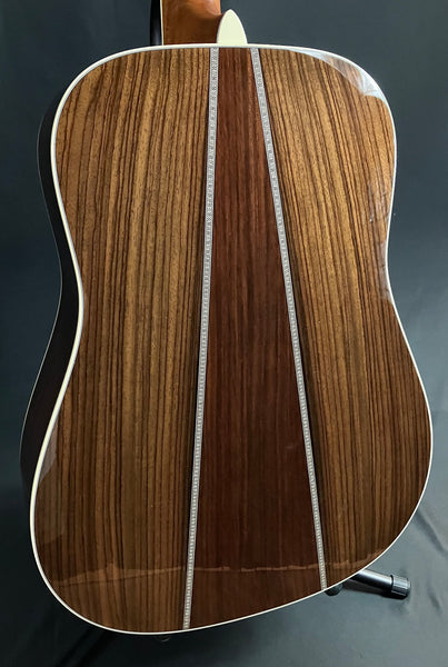 Martin HD-35 (2025) Standard Dreadnought Acoustic Guitar Gloss Natural w/ Case
