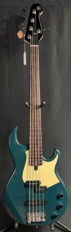 Yamaha BB435 Broad Bass 5-String Bass Guitar Teal Blue Finish (092)