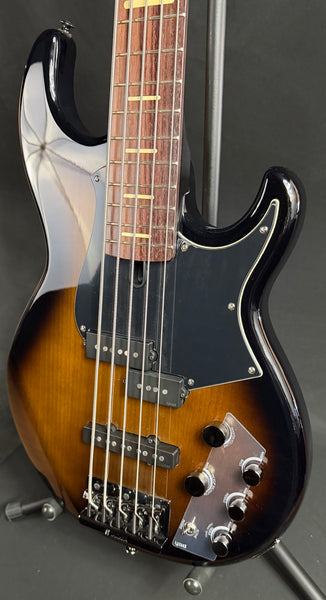 Yamaha BB735A Broad Bass 5-String Bass Guitar Dark Coffee Sunburst w/ Gig Bag (260)