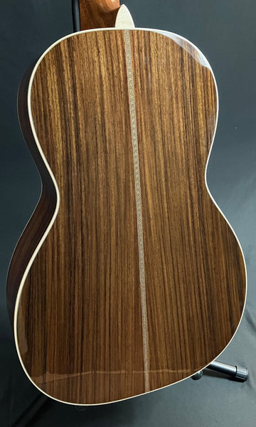 Martin 012-28 Modern Deluxe 12-Fret Parlor Acoustic Guitar Gloss Natural w/ Case