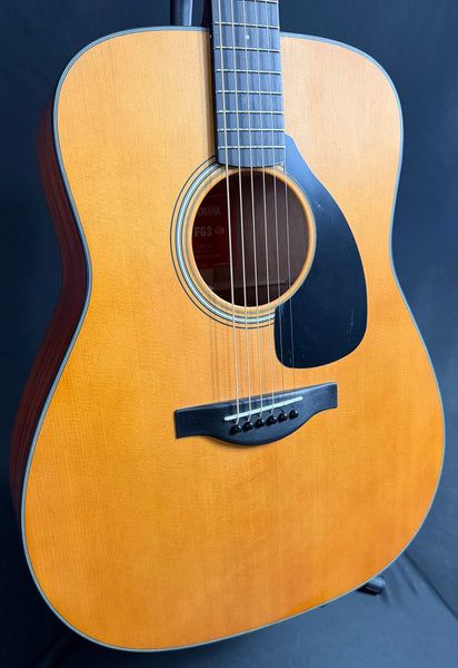 Yamaha FG3 Red Label Dreadnought Acoustic Guitar Vintage Natural w/ Soft Case (036)