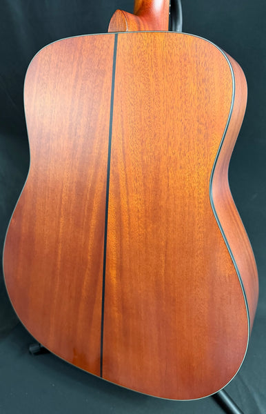 Yamaha FG3 Red Label Dreadnought Acoustic Guitar Vintage Natural w/ Soft Case (036)