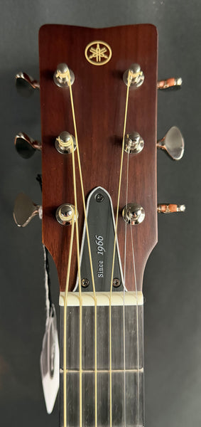 Yamaha FGX3 Red Label Dreadnought Acoustic-Electric Guitar Vintage Natural w/ Case (097)