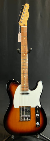 Fender Player Telecaster Electric Guitar 3-Tone Sunburst Finish