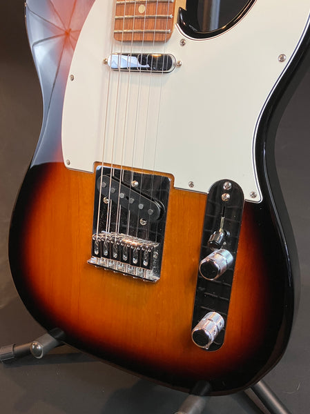 Fender Player Telecaster Electric Guitar 3-Tone Sunburst Finish