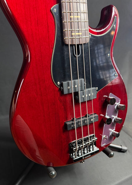 Yamaha BB734A Broad Bass 4-String Bass Guitar Fired Red Finish w/ Gig Bag (024)
