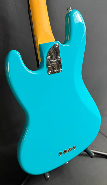 Fender American Professional II Jazz Bass 4-String Bass Guitar Miami Blue Finish w/ OHSC