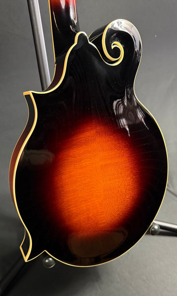Loar LM-520 Performer F-Style Mandolin Vintage Sunburst Finish