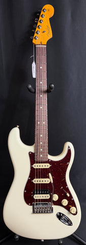 Fender American Professional II Stratocaster HSS Electric Guitar Olympic White w/ OHSC