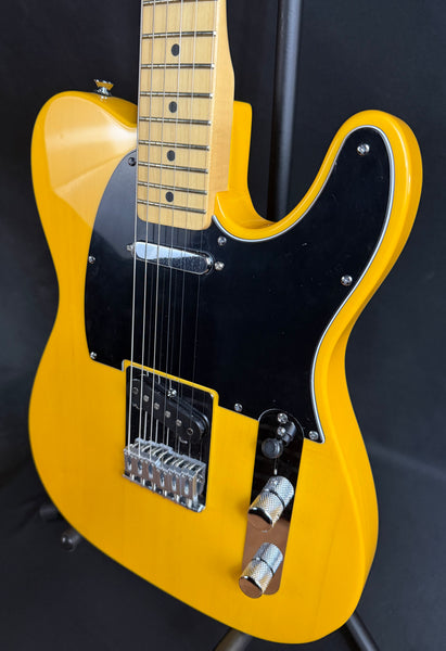 G&L Tribute ASAT Classic Electric Guitar Butterscotch Blonde Finish (167)