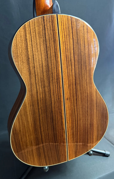 Alvarez Yairi CYM75 Concert Classical Acoustic Guitar Gloss Natural Finish w/ OHSC