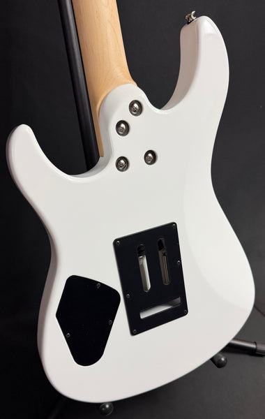 Yamaha PACS+12 Pacifica Standard Plus Electric Guitar Shell White Finish w/ Gig Bag (014)