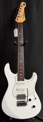 Yamaha PACS+12 Pacifica Standard Plus Electric Guitar Shell White Finish w/ Gig Bag (633)