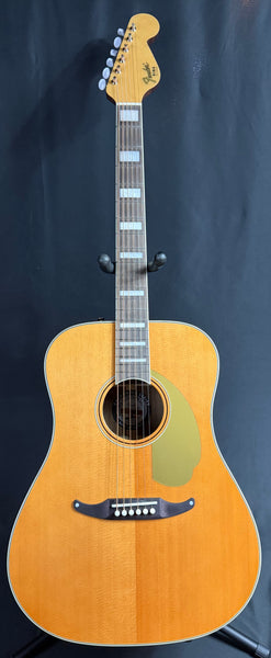 Fender King Vintage Dreadnought Acoustic-Electric Guitar Aged Natural w/ OHSC (495)