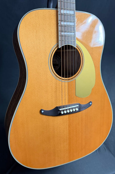 Fender King Vintage Dreadnought Acoustic-Electric Guitar Aged Natural w/ OHSC (495)