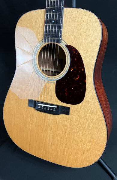 Eastman E6D-TC Thermo-Cure Dreadnought Acoustic Guitar Gloss Natural w/ Case