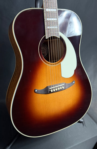 Fender King Vintage Dreadnought Acoustic-Electric Guitar Mojave Finish w/ OHSC (910)