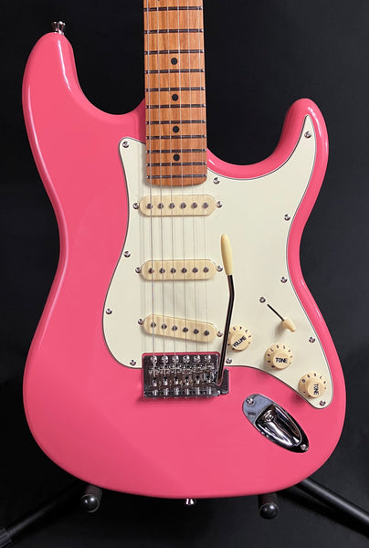 JET Guitars JS-300 Strat-Style Electric Guitar Burgundy Pink Finish