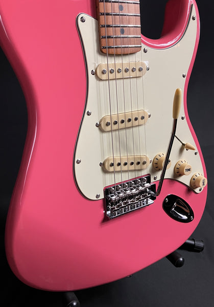 JET Guitars JS-300 Strat-Style Electric Guitar Burgundy Pink Finish