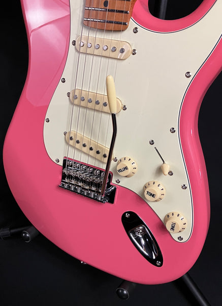 JET Guitars JS-300 Strat-Style Electric Guitar Burgundy Pink Finish
