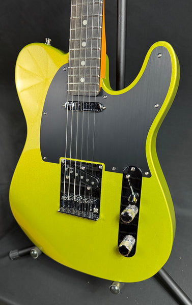 Fender American Ultra II Telecaster Electric Guitar Solar Flare Finish w/ OHSC (087)