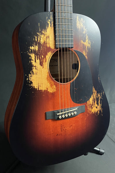 Martin D Jr. E StreetLegend Dreadnought Junior Acoustic-Electric Guitar Sunburst w/ Case