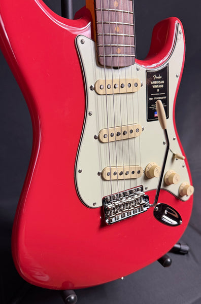 Fender American Vintage II 1961 Stratocaster Electric Guitar Fiesta Red Finish w/ OHSC