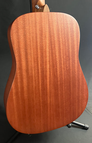 Martin D Jr. E Dreadnought Junior Acoustic-Electric Guitar Natural w/ Case