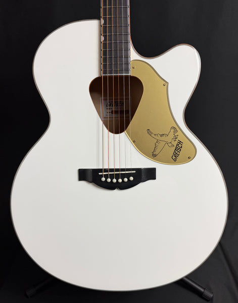 Gretsch G5022CWFE Rancher Falcon Jumbo Acoustic-Electric Guitar Gloss White