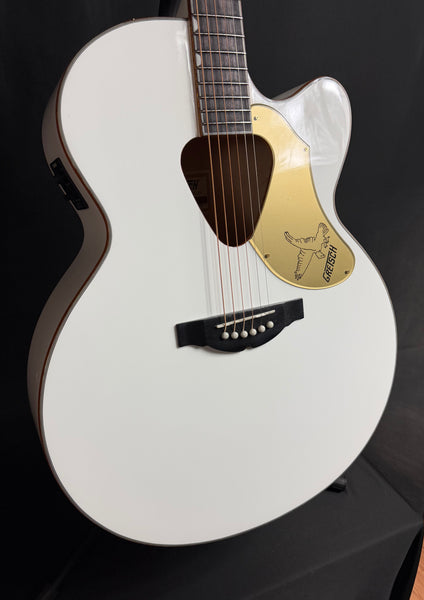 Gretsch G5022CWFE Rancher Falcon Jumbo Acoustic-Electric Guitar Gloss White