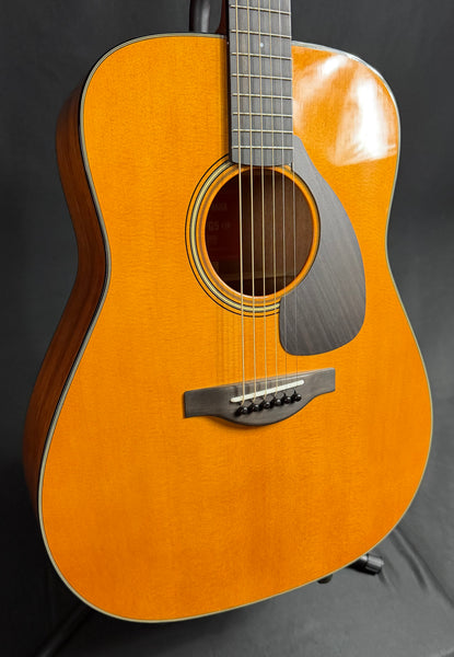 Yamaha FG5 GL Red Label Dreadnought Acoustic Guitar Gloss Vintage Natural w/ OHSC (35A)