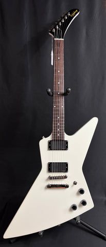 Epiphone Explorer 80's EMG Electric Guitar Classic White Finish w/ Gig Bag