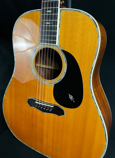 Alvarez Yairi DY-91 Flamed Koa Dreadnought Acoustic Guitar Gloss Natural w/ OHSC