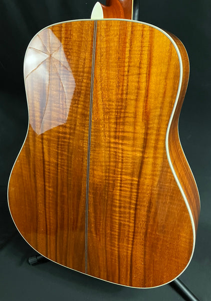 Alvarez Yairi DY-91 Flamed Koa Dreadnought Acoustic Guitar Gloss Natural w/ OHSC