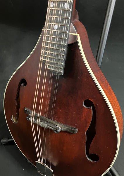 Eastman MD305 A-Style Mandolin Classic Finish w/ Gig Bag