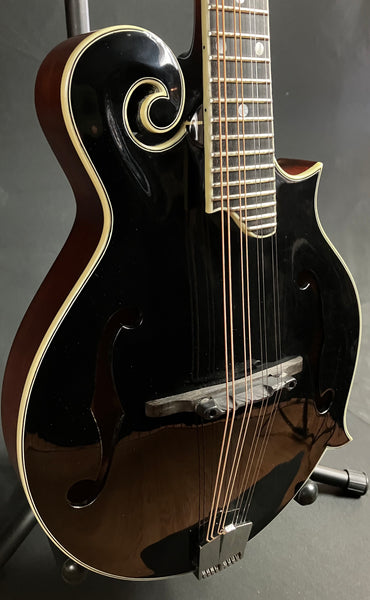 Eastman MD415-BK F-Style Mandolin Gloss Black Top Finish w/ Case