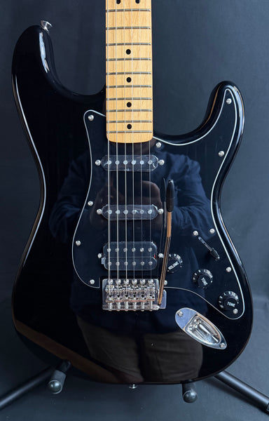 Squier Classic Vibe 70's Stratocaster HSS Electric Guitar Gloss Black (307)