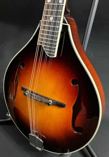 Eastman MD505-CS A-Style Mandolin Classic Sunburst Finish w/ Case