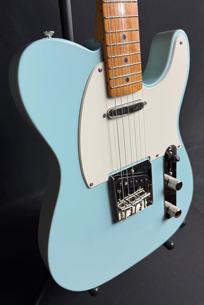 Squier Classic Vibe 50's Telecaster Electric Guitar Sonic Blue Finish (003)