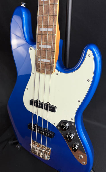 Squier Classic Vibe 70's Precision Bass 4-String Bass Guitar Gloss Black Finish (623)
