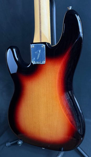 Fender Player II Precision Bass 4-String Bass Guitar 3-Tone Sunburst Finish