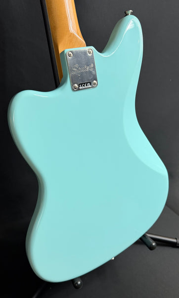 Squier FSR Classic Vibe 70's Jaguar Electric Guitar Daphne Blue Finish (141)