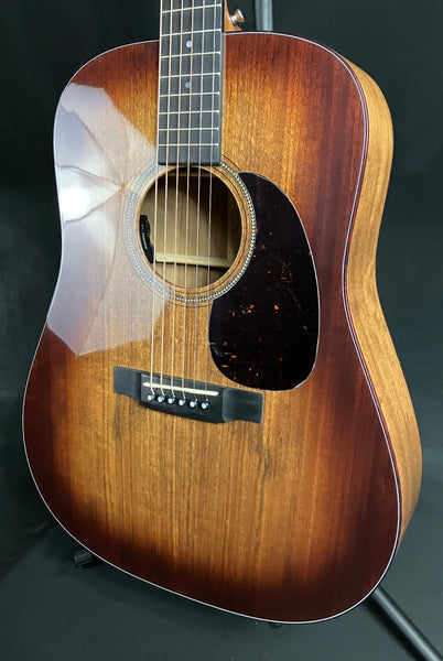 Martin D-16E Dreadnought Acoustic-Electric Guitar Ovangkol Burst w/ Case