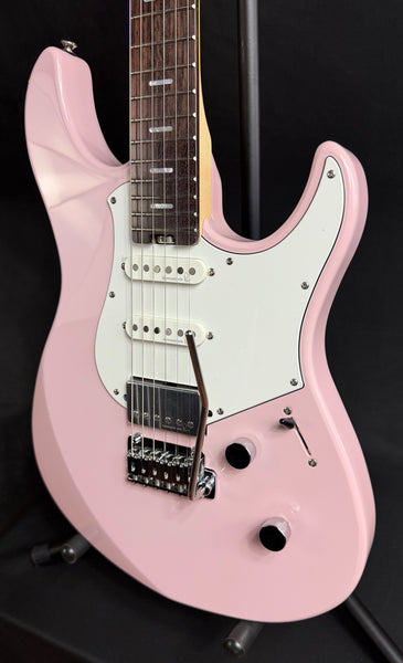 Yamaha PACS+12 Pacifica Standard Plus Electric Guitar Ash Pink Finish w/ Gig Bag