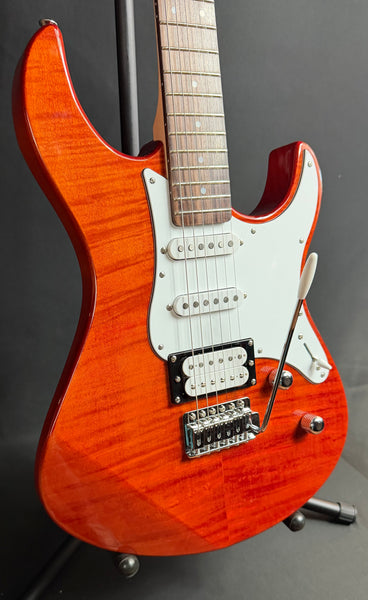 Yamaha PAC212VFM Pacifica Electric Guitar Flamed Caramel Brown Finish
