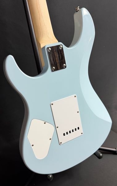 Yamaha PAC112VM Pacifica Electric Guitar Ice Blue Finish (001)