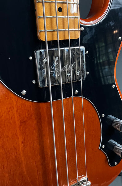 Squier Classic Vibe Telecaster Bass 4-String Bass Guitar Mocha Finish